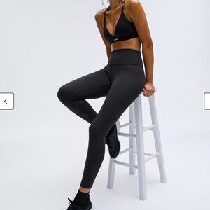 Lululemon Wunder Train High-Rise Tight
